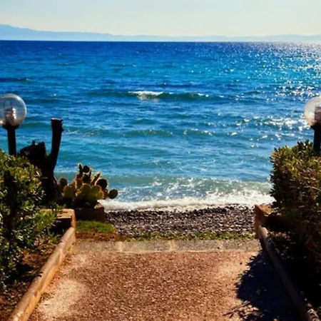 Beautiful Villa-ani's Kassandra